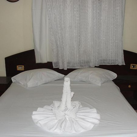 Eiffel Hotel Hurghada Exterior photo