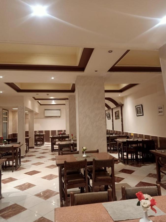 Eiffel Hotel Hurghada Exterior photo