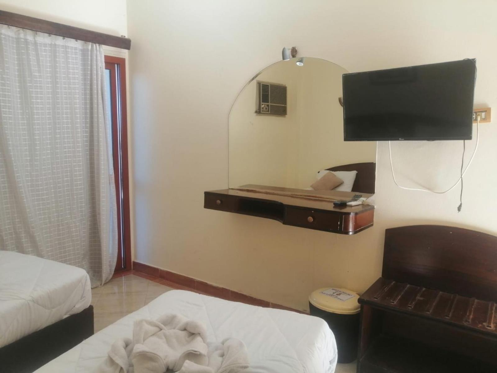 Eiffel Hotel Hurghada Exterior photo