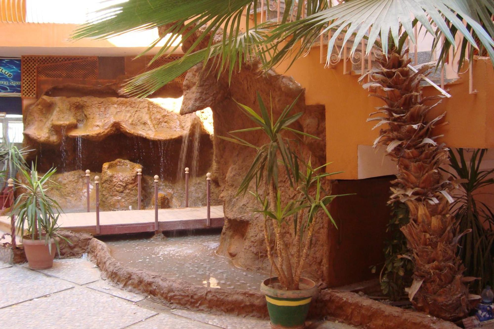 Eiffel Hotel Hurghada Exterior photo
